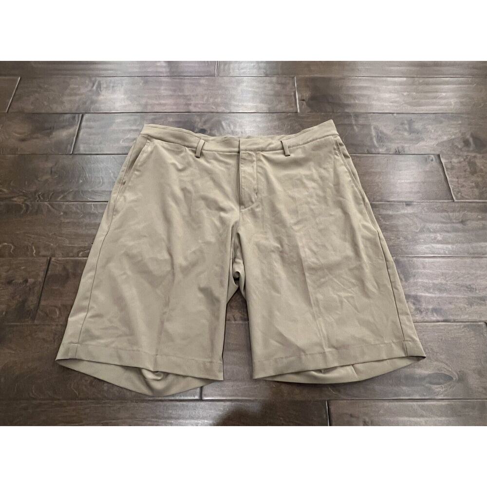 Nike Mens Khaki Tan Flat Front Stretch Woven Golf Shorts Size 34 833224-235 - Picture 2 of 10